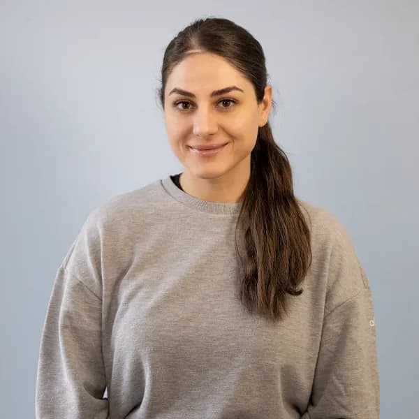 Karen - Oaks Community Pharmacy Karen profile photo